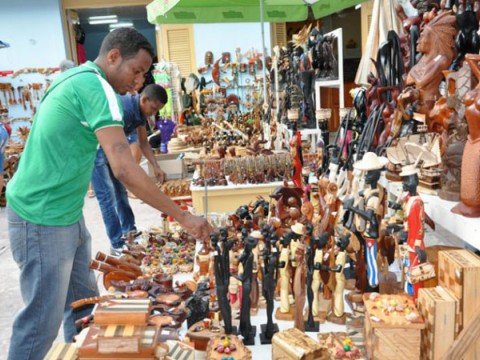 El Palacio de la Artesanía en Cienfuegos acogerá la tercera edición del Taller de La Máscara, evento que se realiza cada dos años. / Foto: Efraín Cedeño